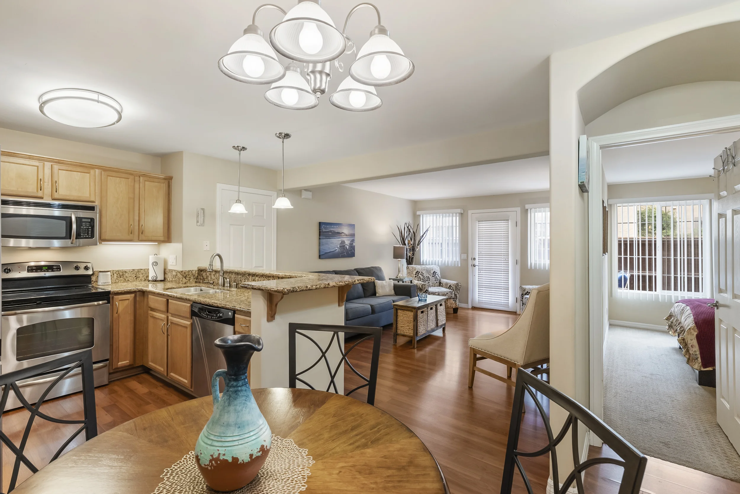 1-HERO Balboa Arms Dr. no.181-016-VA-FHA-Approved-Clairemont-Condo